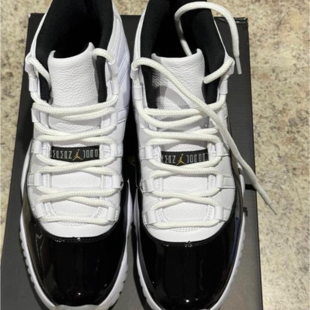 COPY - Jordan 11 gratitude